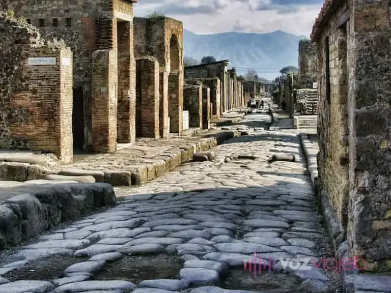 Audio guides in Pompeii